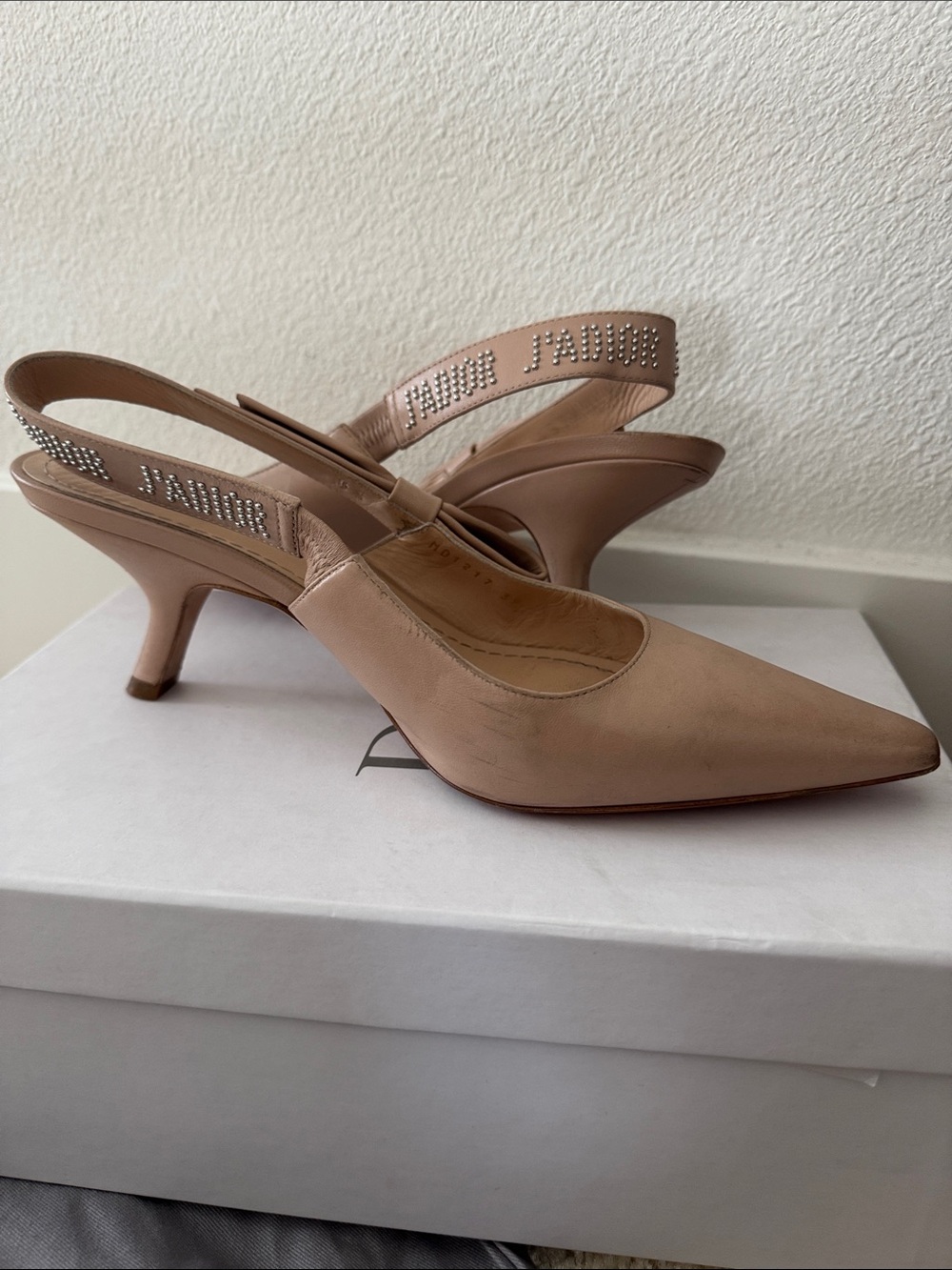Authentic Dior J’ADIOR Nude Slingback Pointed-Toe Pumps - Picture 7 of 12
